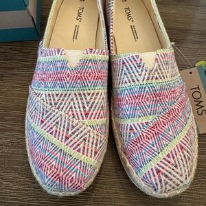Toms Women’s Espadrille Flat Shoes - Size 8